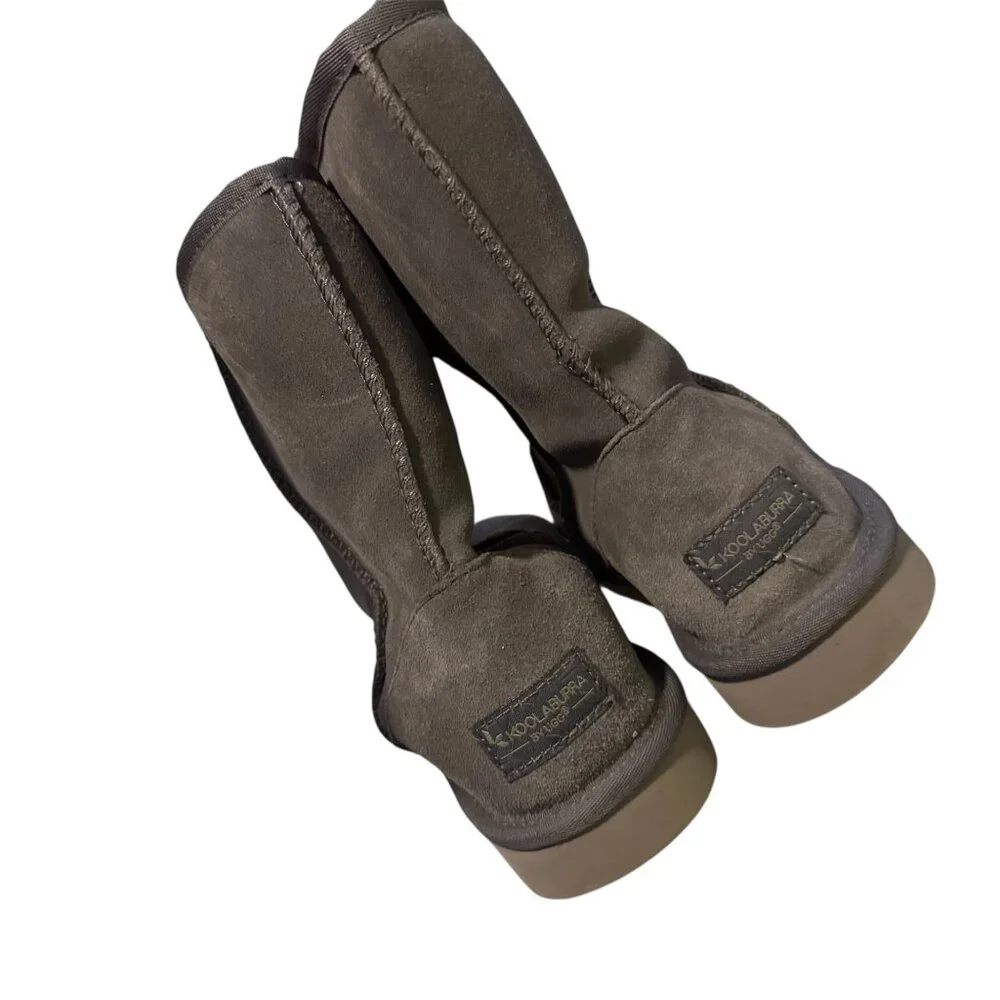 Koolaburra by Ugg Australia Taupe Classic II Short Boot Size 8 Womens